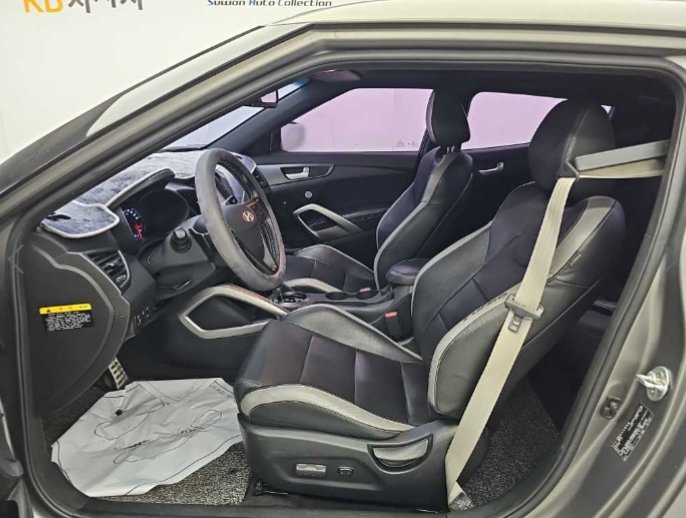 VELOSTER
