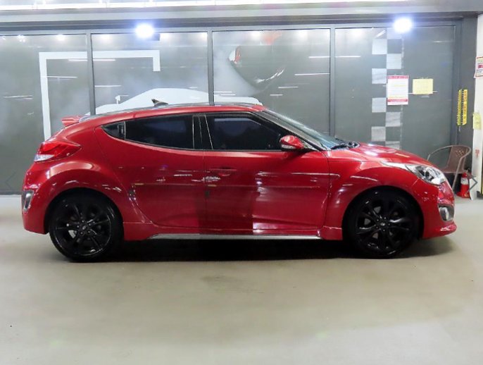 VELOSTER