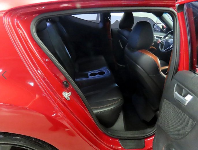 VELOSTER