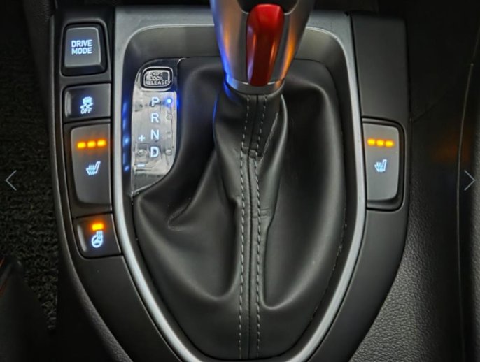 VELOSTER